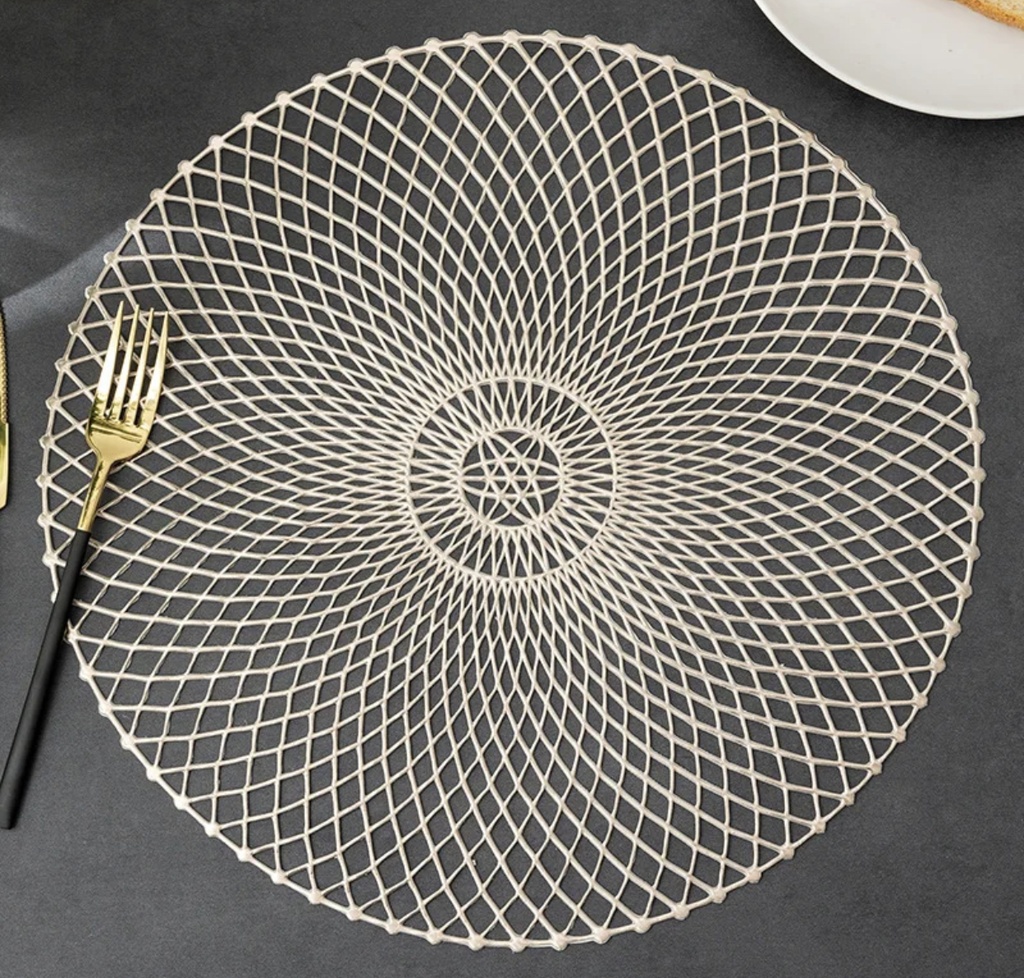 Ensemble Napperons en forme de cercle couleur dore / argent/ bronze / avec design moderne antidérapant pour table-salle a manger cuisine décor / 6 pièces 