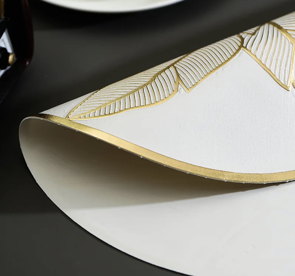Ensemble Napperons en forme de cercle couleur blanc dore motif fleur très chic avec design moderne antidérapant pour table-salle a manger cuisine décor / 6 pièces 