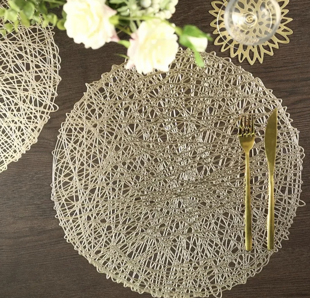 Ensemble Napperons en forme de cercle couleur dore / rouge / avec design moderne antidérapant pour table-salle a manger cuisine décor / 6 pièces 