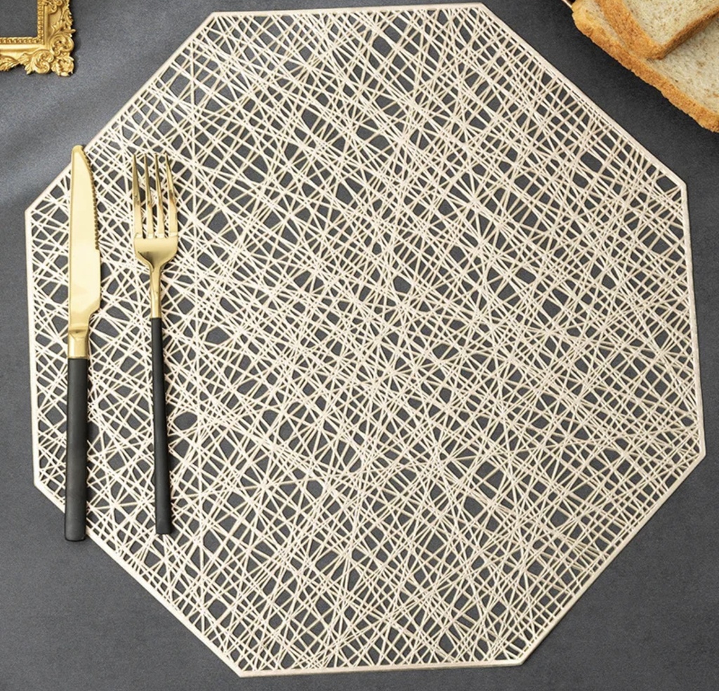 Ensemble Napperons couleur dore / rouge / argent / bronze / avec design moderne antidérapant pour table-salle a manger cuisine décor / 6 pièces 