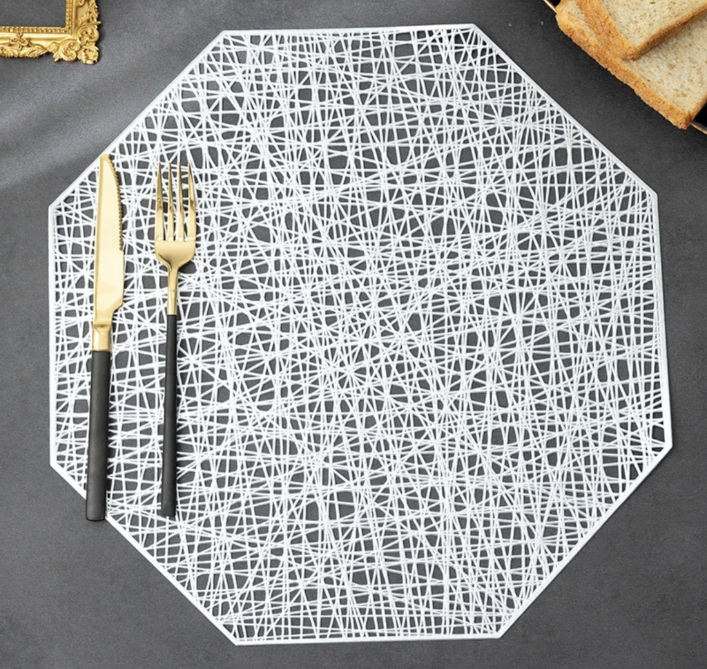 Ensemble Napperons couleur dore / rouge / argent / bronze / avec design moderne antidérapant pour table-salle a manger cuisine décor / 6 pièces 